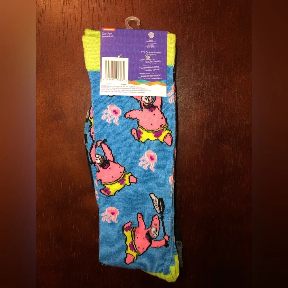 SPONGEBOB SQUAREPANTS NOVELTY CREW SOCKS NWT MEN’S SHOE SIZE 6-12